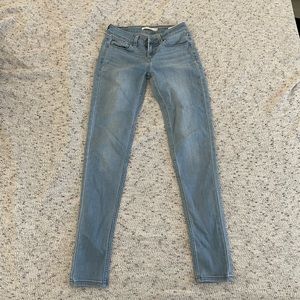 Levi’s 535 super skinny jeans
